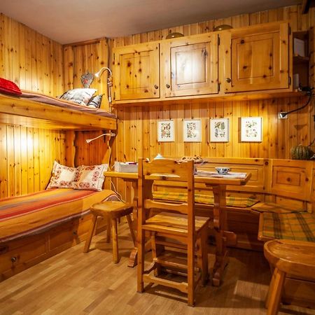 Casa-Chalet, In Centro A Courmayeur! 외부 사진
