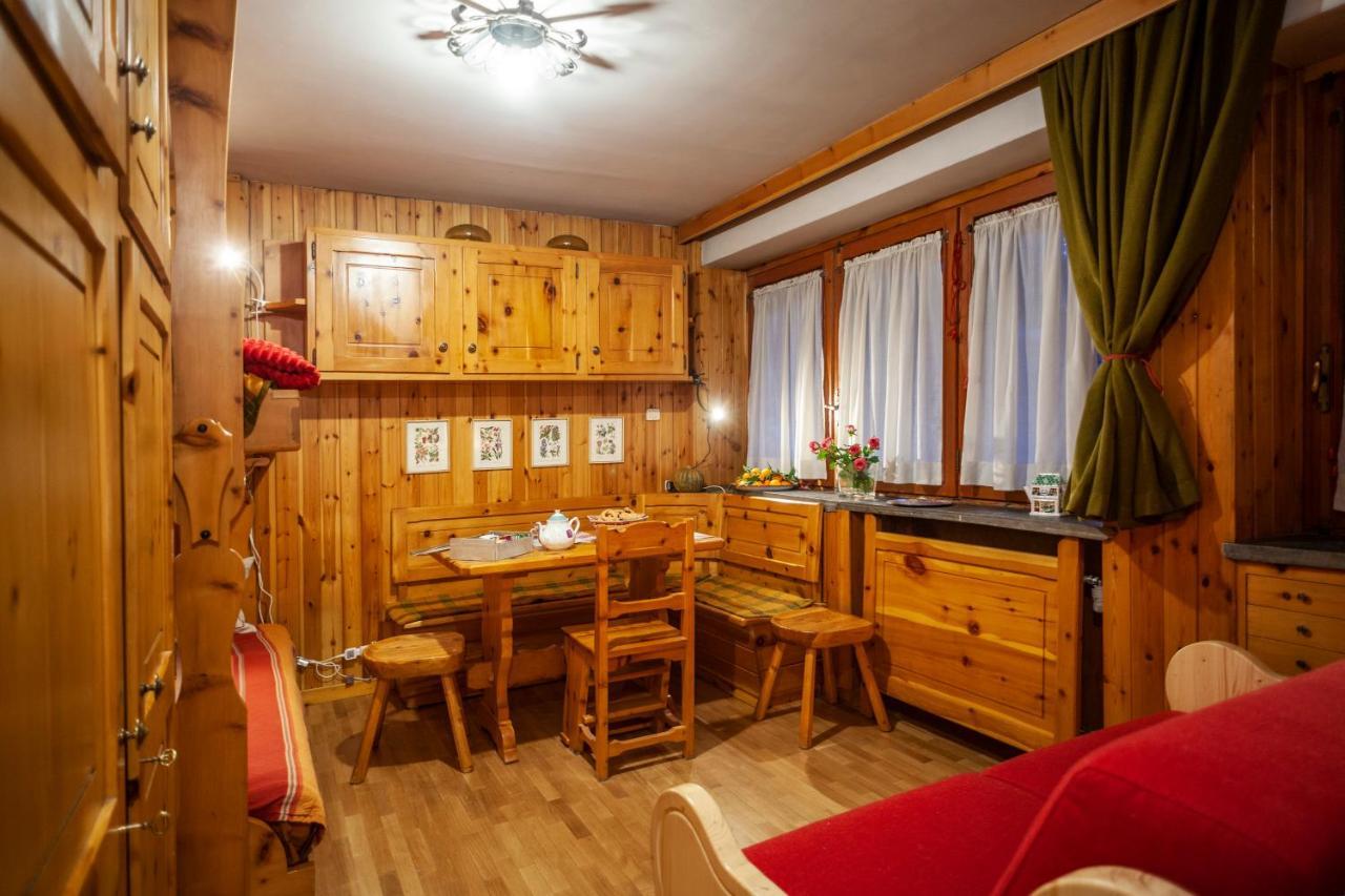 Casa-Chalet, In Centro A Courmayeur! 외부 사진